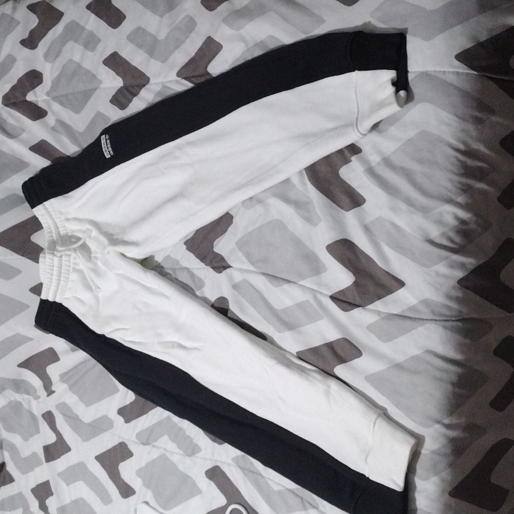Black/White Adidas Sweatpants Mens Large